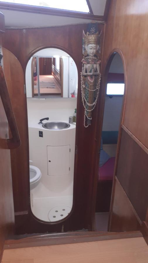 Catamaran Cypraea Hotel Terre-De-Haut ภายนอก รูปภาพ